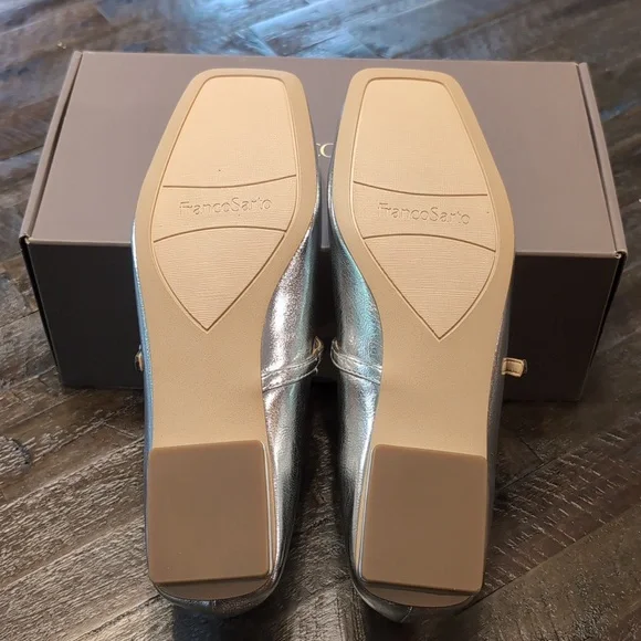 NWT - Franco Sarto Tinsley Metallic Silver Ballet Flats - Picture 8 of 11